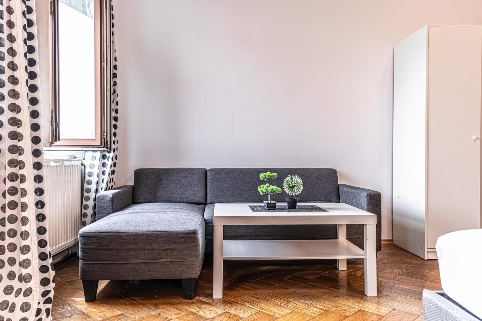 Lovely 1Br Apt. Near Akh Hospital Βιέννη Εξωτερικό φωτογραφία